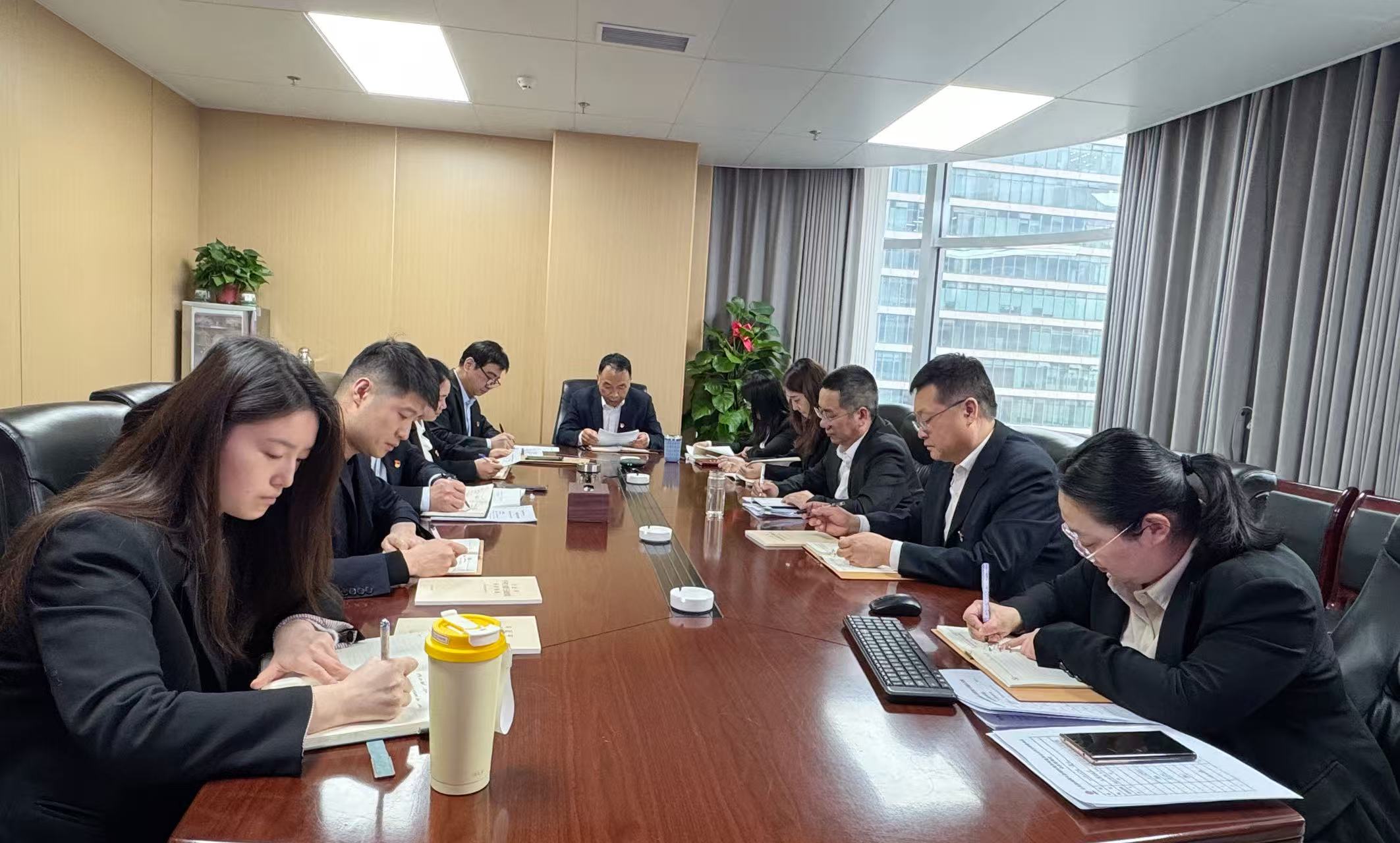 陕煤新材公司树立和践行正确政绩观学习教育专题读书班开班